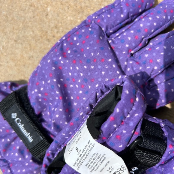 Columbia Kid’s Purple Snow Gloves One Size Fits All Fall Winter - Picture 5 of 6